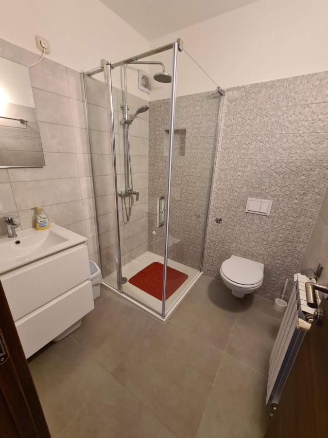 Apartments Ana Медулин Екстер'єр фото
