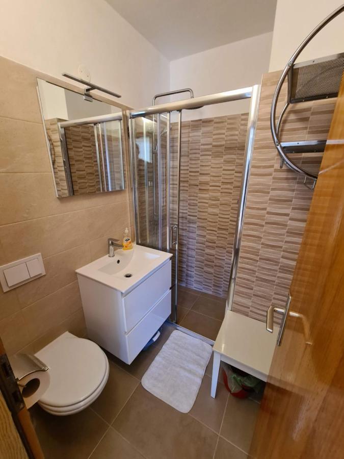 Apartments Ana Медулин Екстер'єр фото