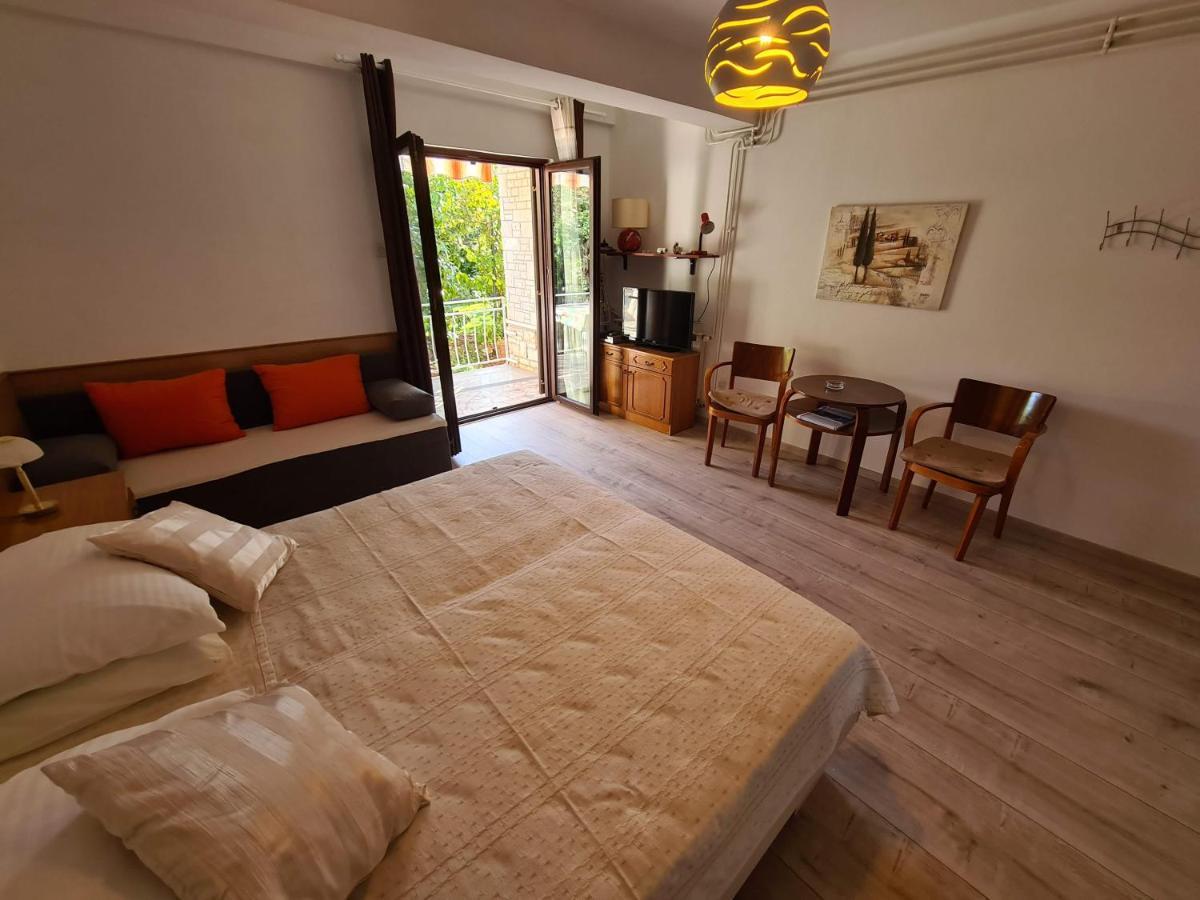 Apartments Ana Медулин Екстер'єр фото